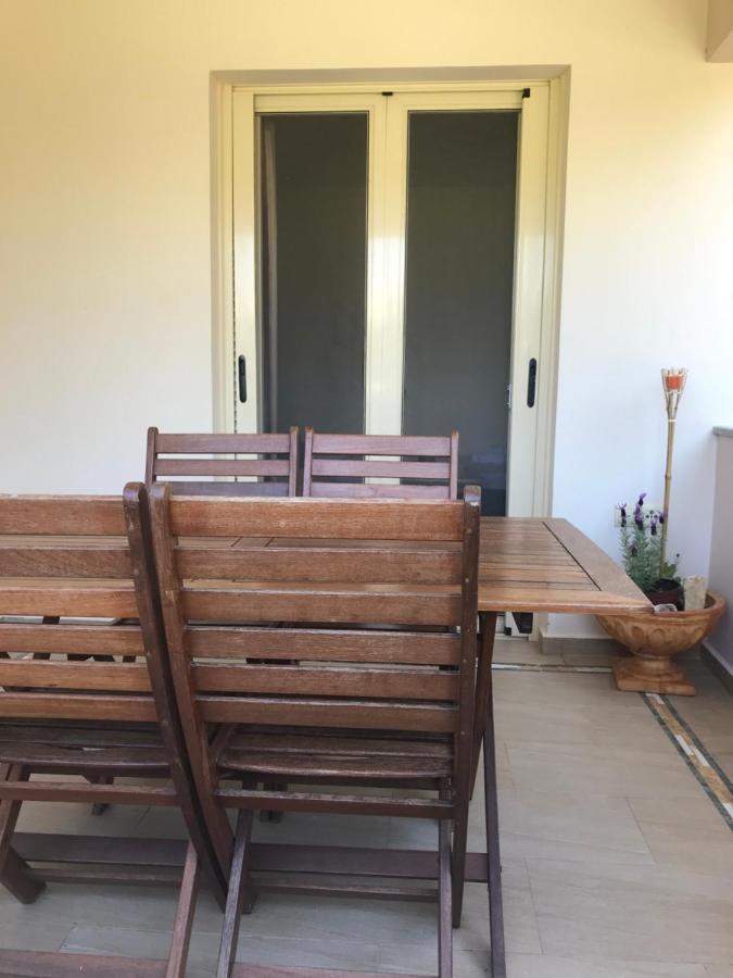 Rastoni Apartments Kíssamos Eksteriør bilde