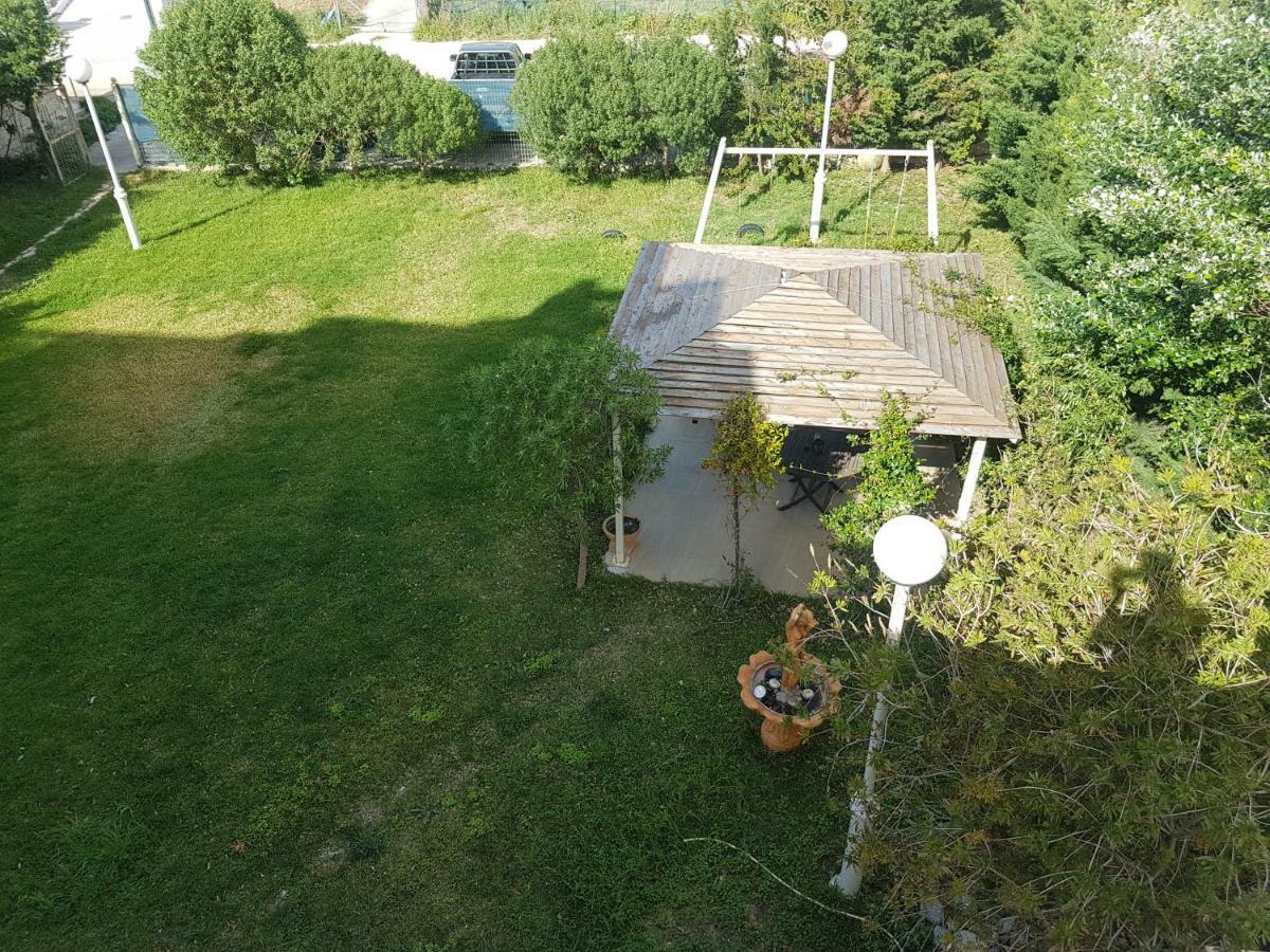 Rastoni Apartments Kíssamos Eksteriør bilde